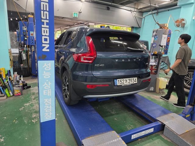 Volvo XC40 2021 — inspection photo 2