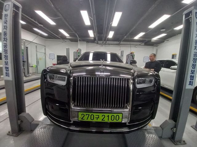 Rolls-Royce Phantom 2020 — inspection photo 1