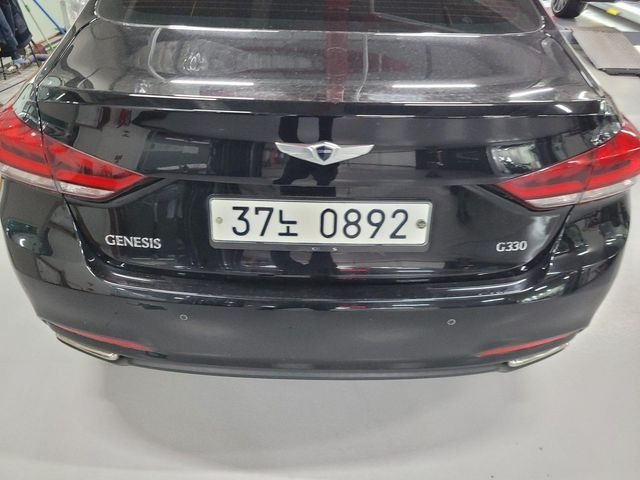 Hyundai Genesis 2016 — inspection photo 2