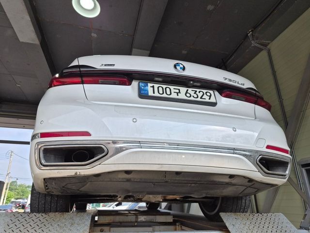 BMW 7-Series 2022 — inspection photo 2