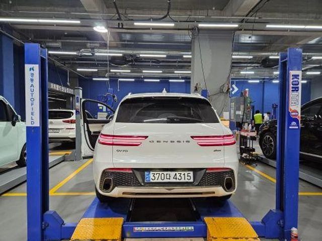 Genesis GV70 2024 — inspection photo 2