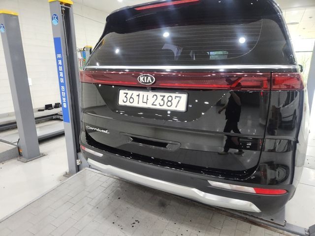 Kia Canival 2021 — inspection photo 2