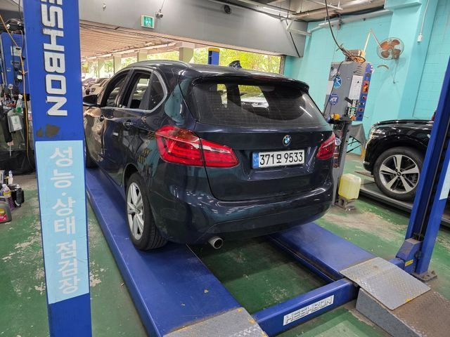 BMW 2-Series 2017 — inspection photo 2