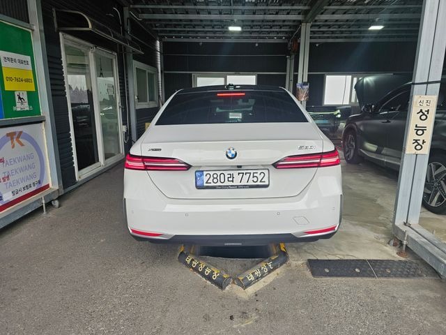 BMW 5-Series 2024 — inspection photo 2