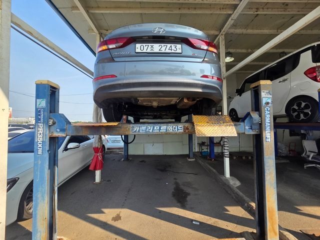Hyundai AVANTE 2017 — inspection photo 2