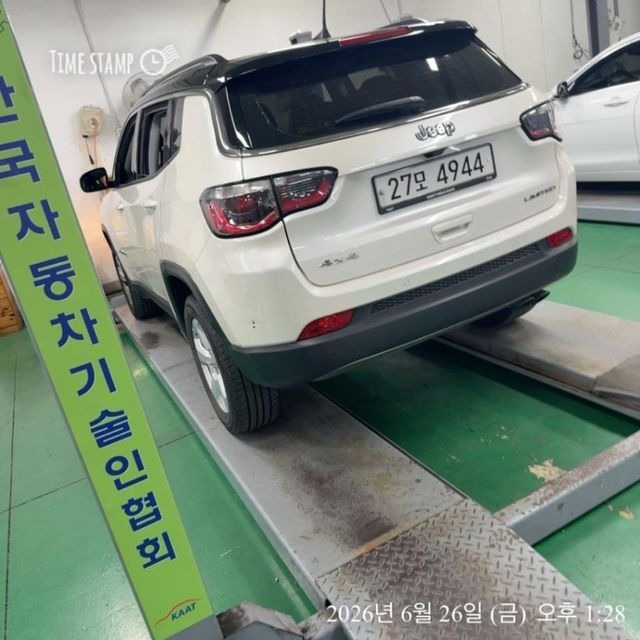 Jeep Compass 2018 — inspection photo 2