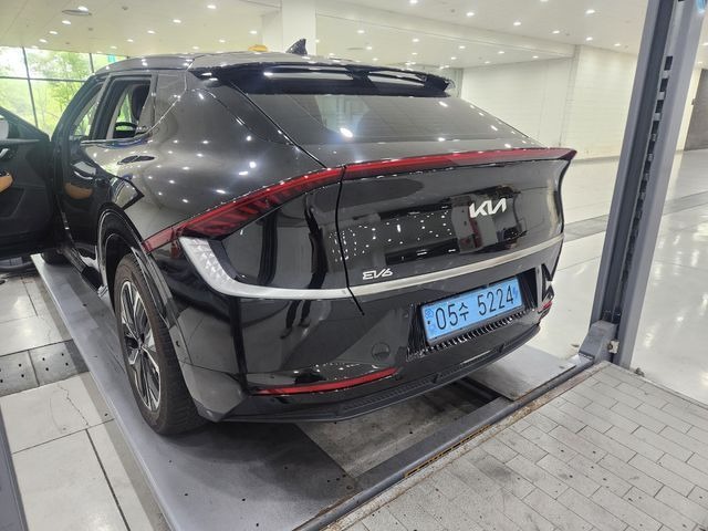 Kia EV6 2023 — inspection photo 2