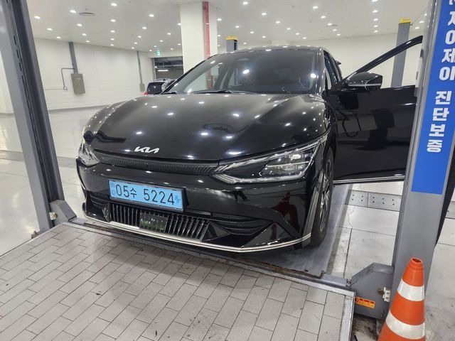 Kia EV6 2023 — inspection photo 1
