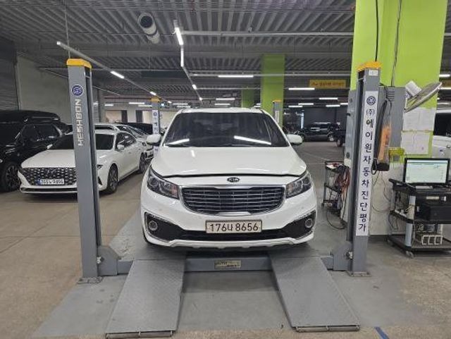 Kia Canival 2017 — inspection photo 1
