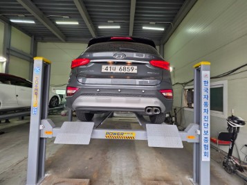 Hyundai Santafe 2019 — inspection photo 2