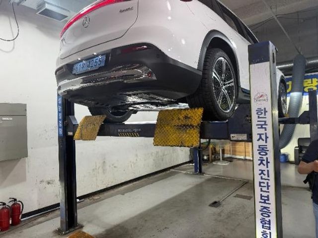 Mercedes-Benz EQS 2023 — inspection photo 2