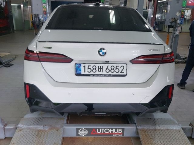 BMW 5-Series 2026 — inspection photo 2
