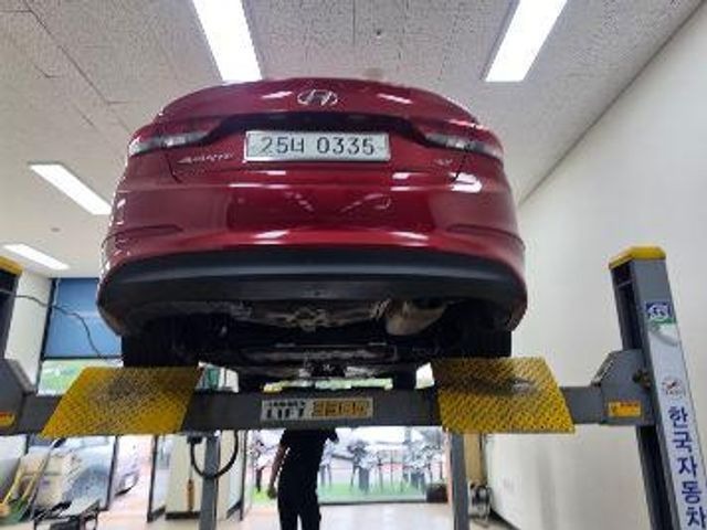 Hyundai AVANTE 2016 — inspection photo 2