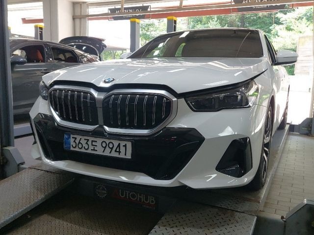 BMW 5-Series 2025 — inspection photo 1