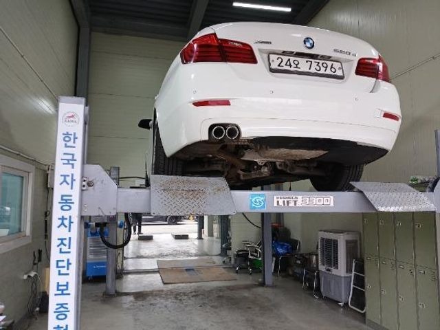 BMW 5-Series 2014 — inspection photo 2