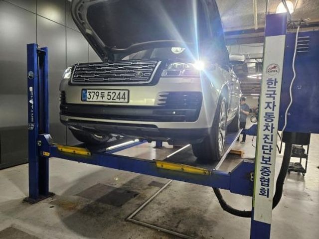 Land Rover Range Rover 2018 — inspection photo 1