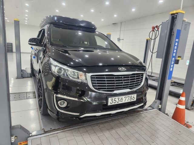 Kia Canival 2018 — inspection photo 1