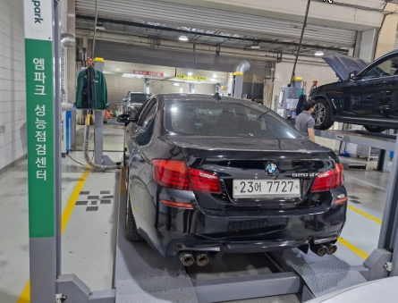 BMW 5-Series 2013 — inspection photo 2