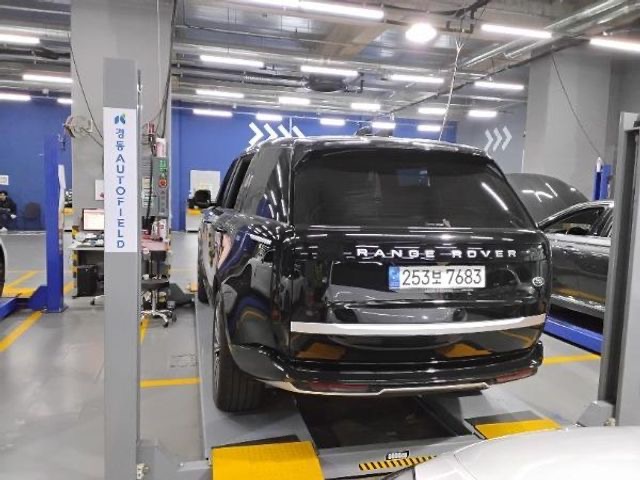 Land Rover Range Rover 2023 — inspection photo 2