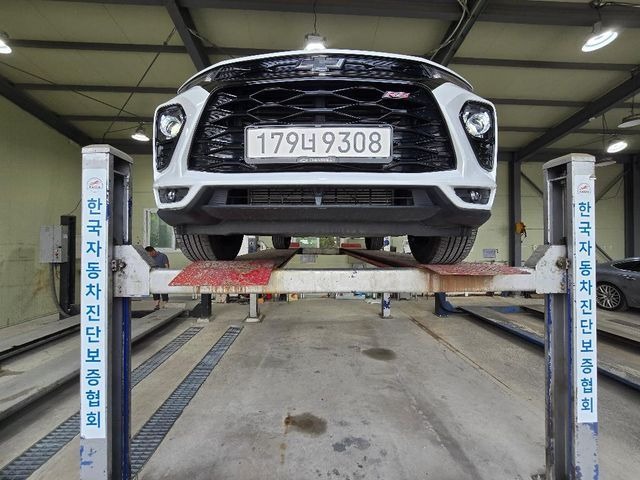 Chevrolet Korea Trailblazer 2023 — inspection photo 1