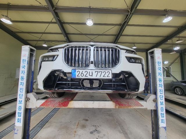 BMW X7 2025 — inspection photo 1