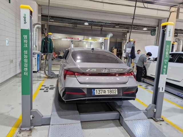 Hyundai AVANTE 2024 — inspection photo 2