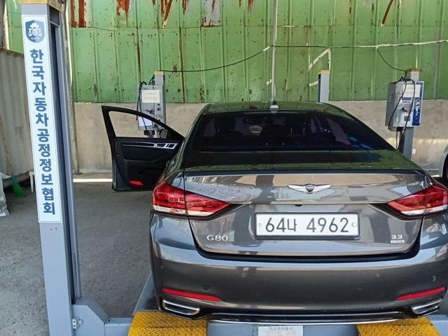 Genesis G80 2017 — inspection photo 2