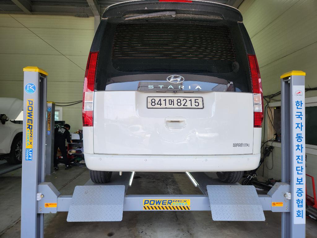 Hyundai Staria 2022 — inspection photo 2