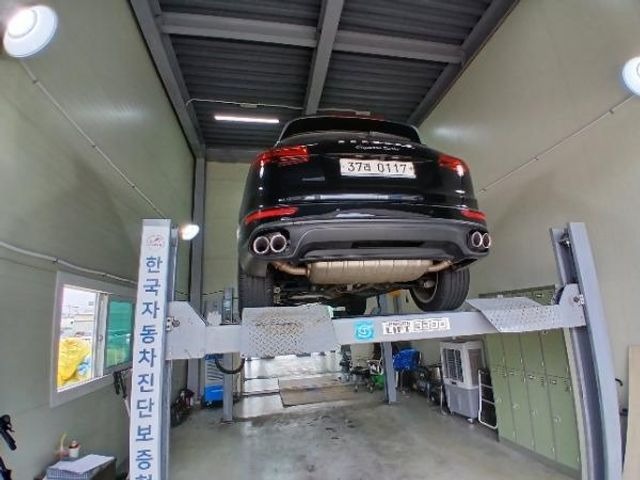 Porsche Cayenne 2016 — inspection photo 2