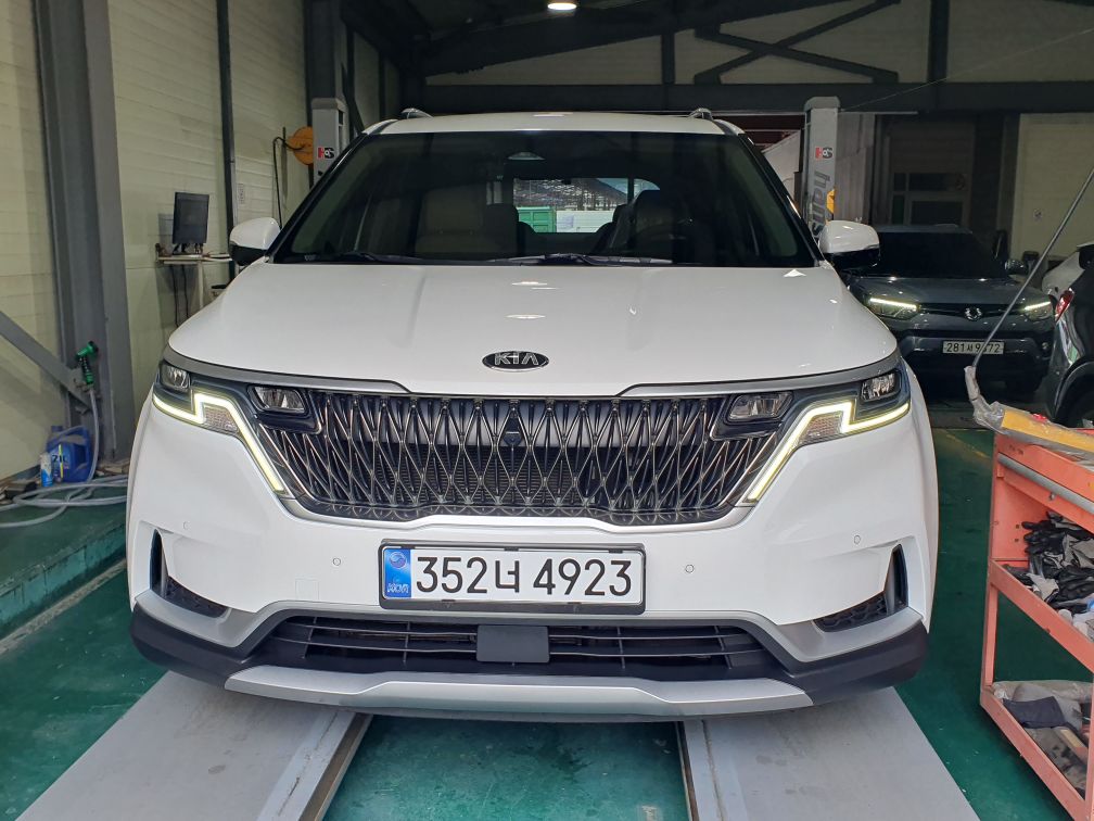 Kia Canival 2021 — inspection photo 1