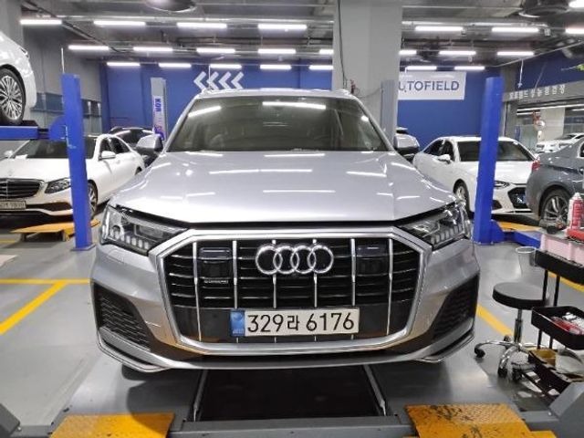 Audi Q7 2021 — inspection photo 1