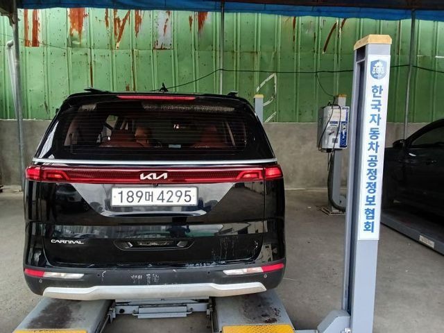 Kia Canival 2023 — inspection photo 2