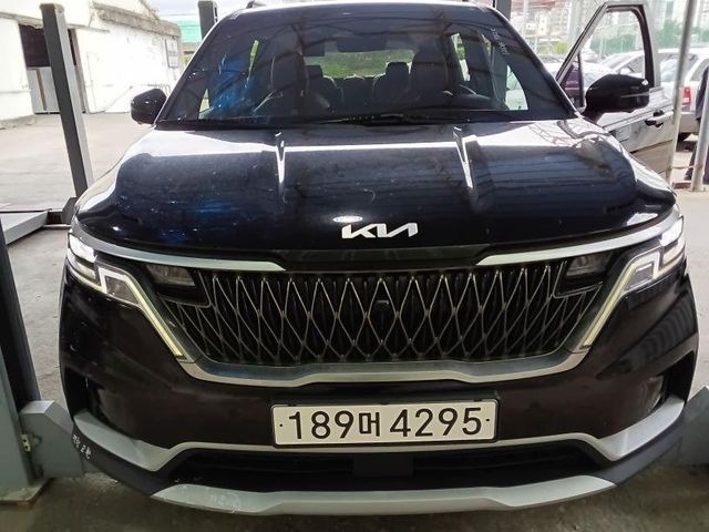 Kia Canival 2023 — inspection photo 1