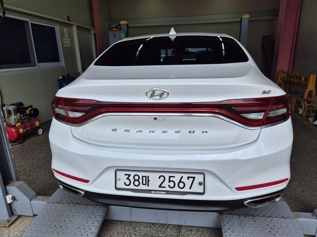 Hyundai Grandeur 2018 — inspection photo 2