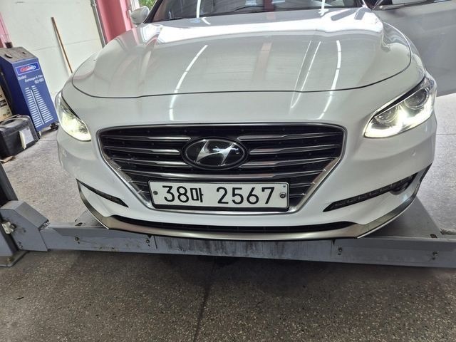 Hyundai Grandeur 2018 — inspection photo 1