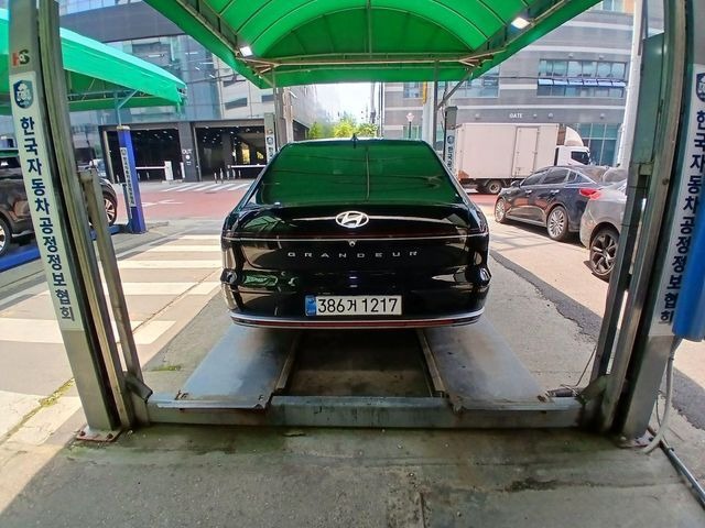 Hyundai Grandeur 2023 — inspection photo 2