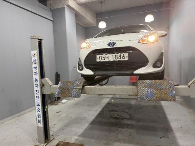 Toyota Prius 2018 — inspection photo 1