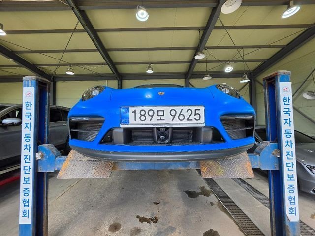 Porsche 911 2023 — inspection photo 1