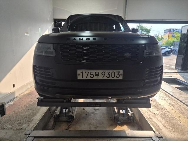 Land Rover Range Rover 2018 — inspection photo 1
