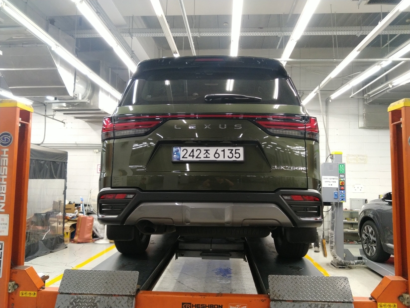 Lexus LX 2025 — inspection photo 2