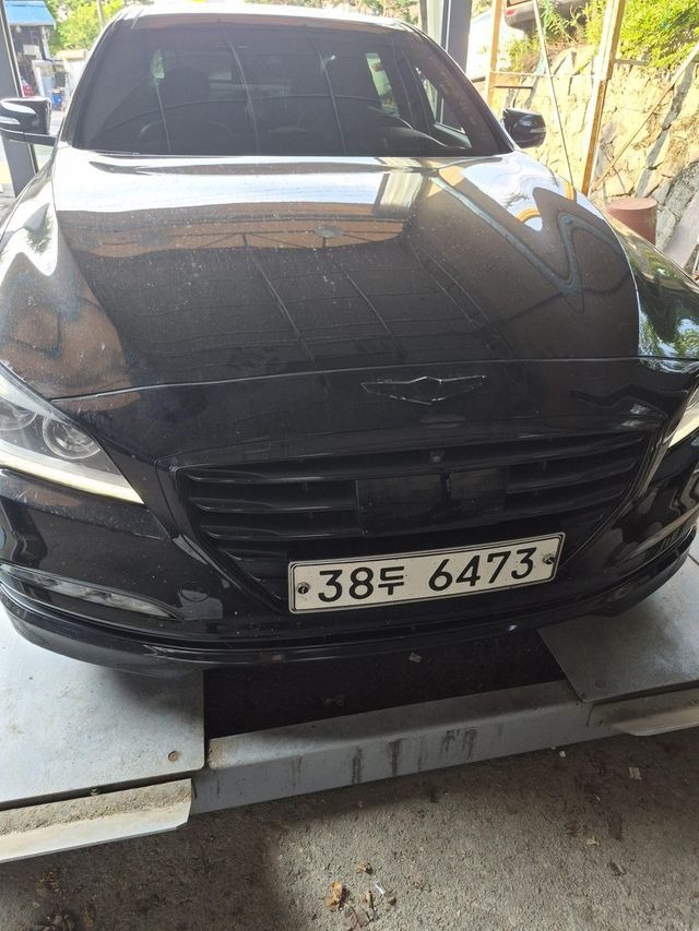 Hyundai Genesis 2015 — inspection photo 1