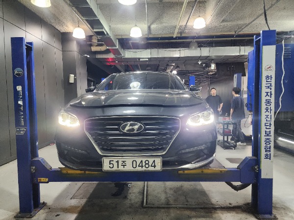 Hyundai Grandeur 2017 — inspection photo 1