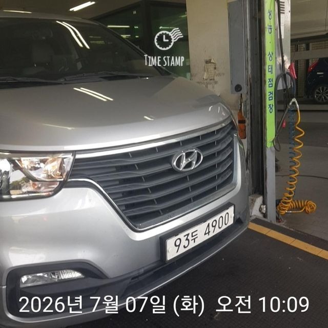 Hyundai Starex 2021 — inspection photo 1