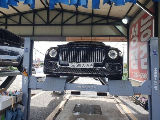 Bentley Flying Spur 2020 — inspection photo 1