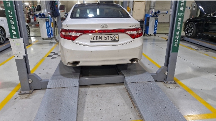 Hyundai Grandeur 2014 — inspection photo 2