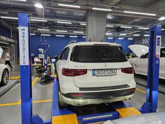 Mercedes-Benz GLB-Class 2024 — inspection photo 2
