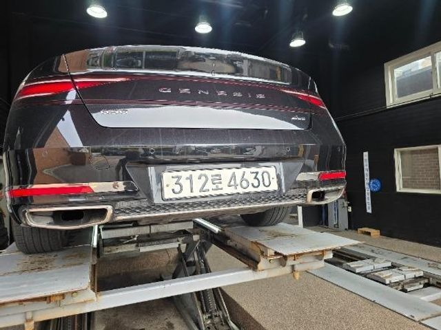 Genesis G90 2022 — inspection photo 2
