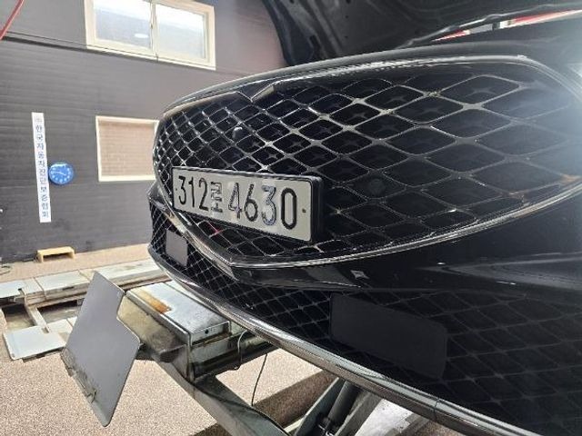 Genesis G90 2022 — inspection photo 1