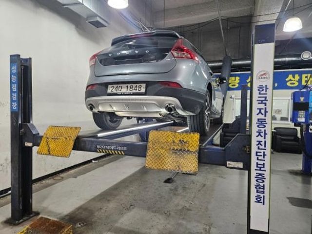 Volvo V40 2019 — inspection photo 2
