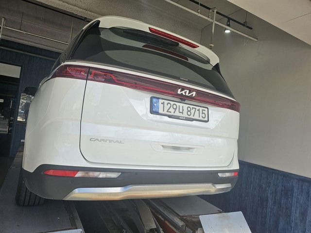 Kia Canival 2023 — inspection photo 2